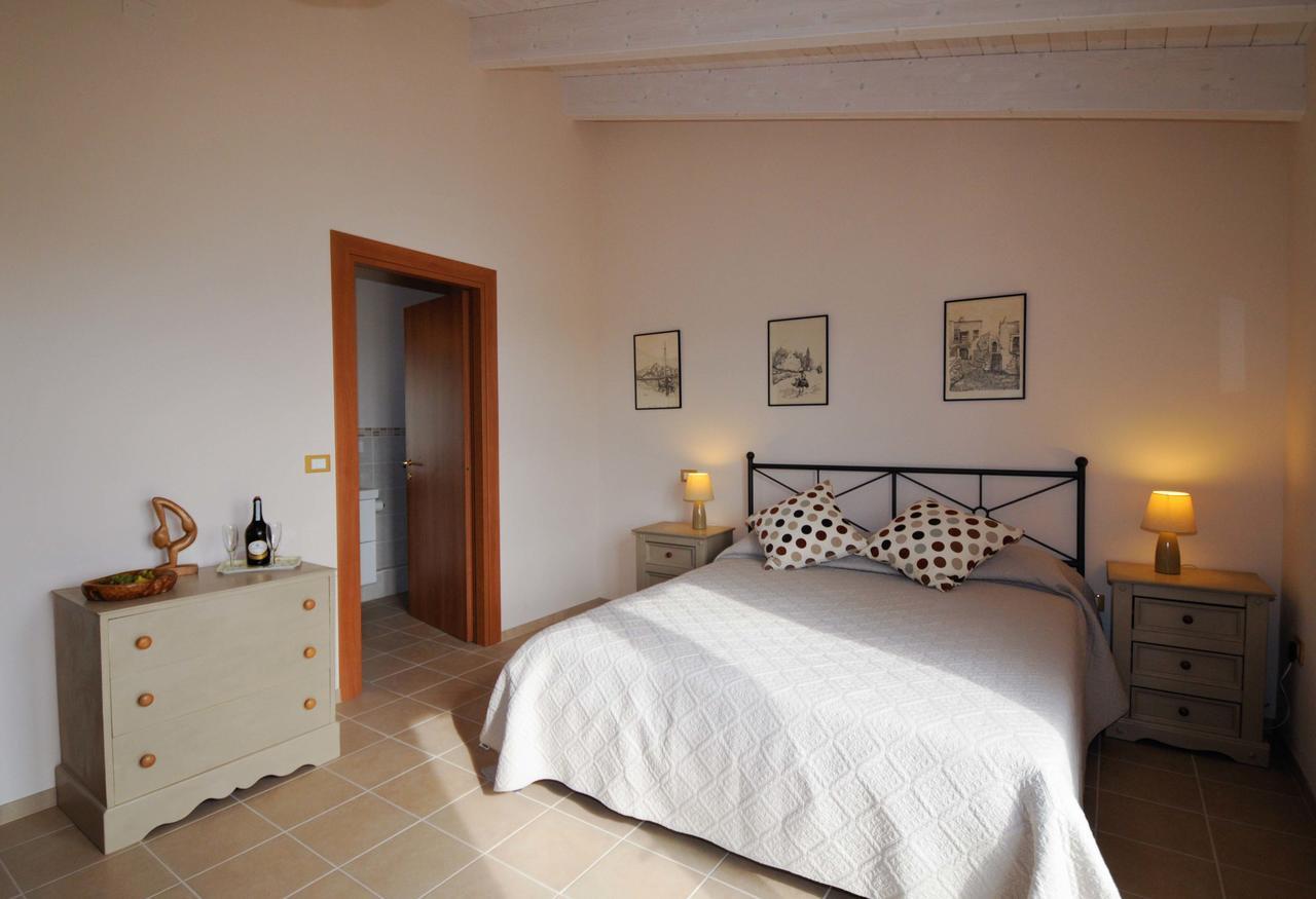 Il Frutteto Bed And Breakfast Ripattone Exterior foto