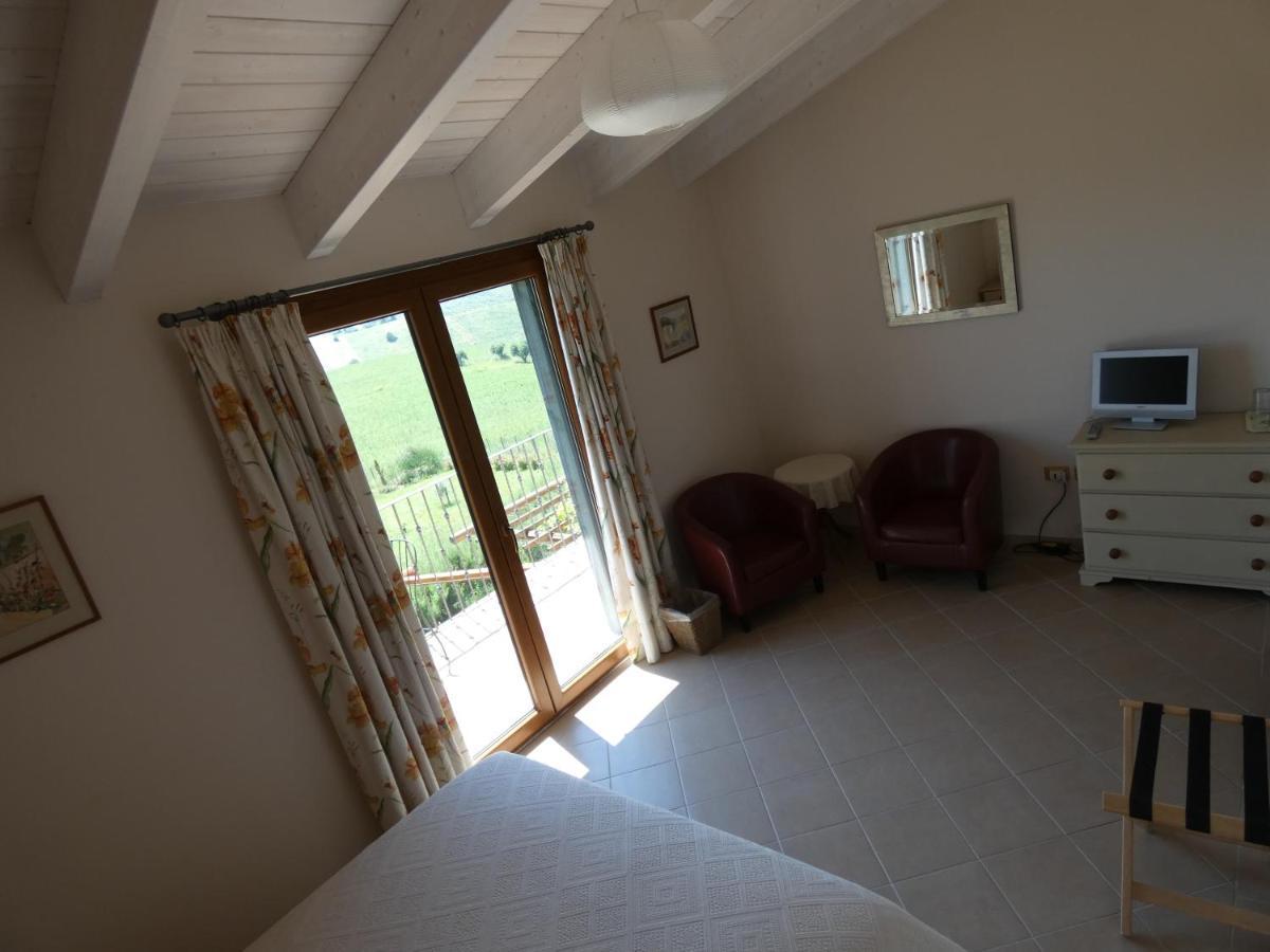 Il Frutteto Bed And Breakfast Ripattone Exterior foto